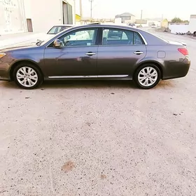 Toyota Avalon 2011