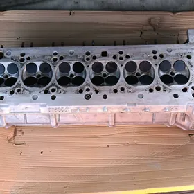 головка БМВ Е34