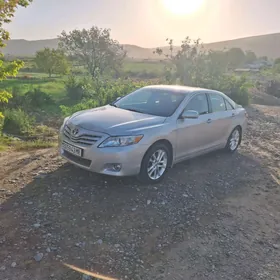 Toyota Camry 2010