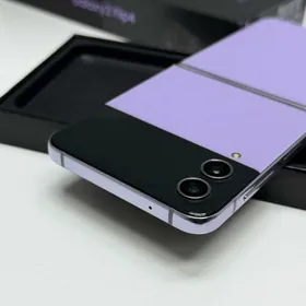 samsung Z flip 4 8/128gb