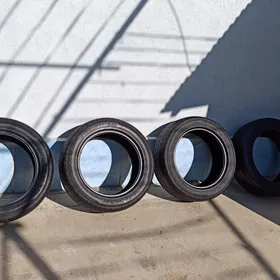 225/55/17 покрышка