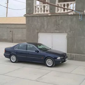 BMW E39 1999