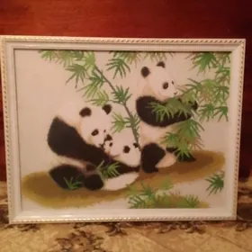 картина панда  ручная вышивка