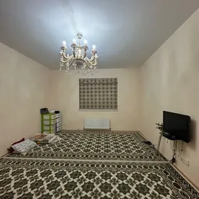 Mir8/4 2komnat 3etaj