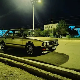 BMW 530 1984