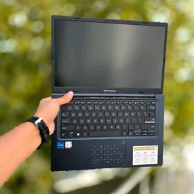 Asus Vivobook14/i5-13/12GB/256