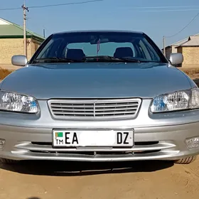 Toyota Camry 2000