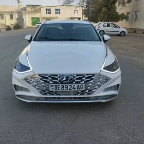 Hyundai Sonata 2021