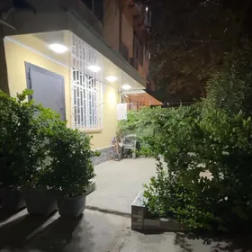 30Мкр 2 комнаты 1этаж