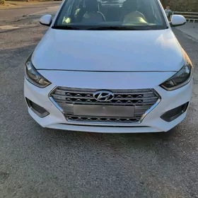 Hyundai Accent 2022