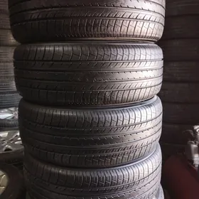 215 55 17 YOKOHAMA 24