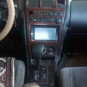 Toyota Mark II 1994