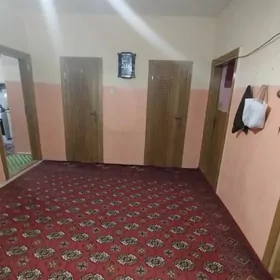 мир 7/2 6 этаж 3 ком