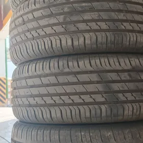 205 55 16 4şt Sailun