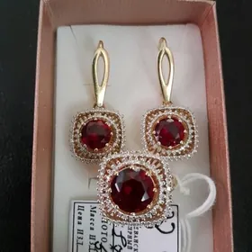 БРИЛИАНТОВЫЙ КОМПЛЕКТ