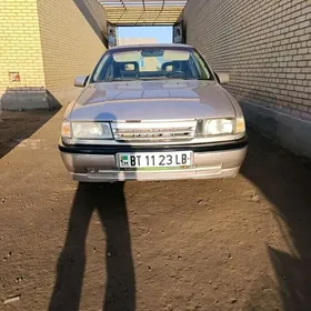 Opel Vectra 1992
