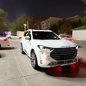 Jetour X70 Plus 2021