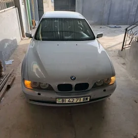 BMW E39 2002