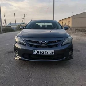 Toyota Corolla 2013