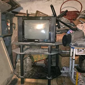 Telewizor we Podstawka