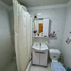 1в2 ком 3/3 этаж 4 мкр