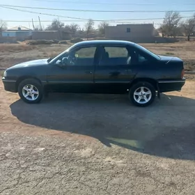 Opel Vectra 1990