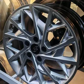 Hyundai 17lk elantra