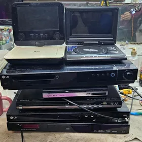 DVD player-lar.