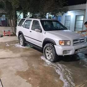 Nissan Pathfinder 2002