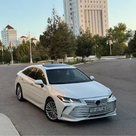 Toyota Avalon 2022