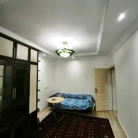 Аренда 1 ком. мир 7/3.