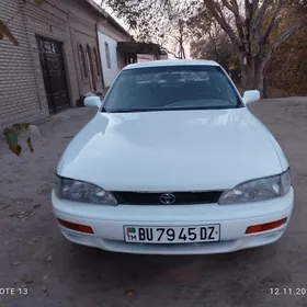Toyota Camry 1993