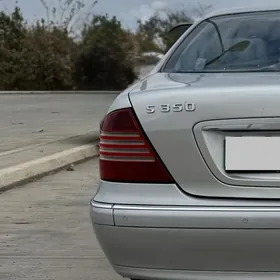 Mercedes-Benz S-Class 2004