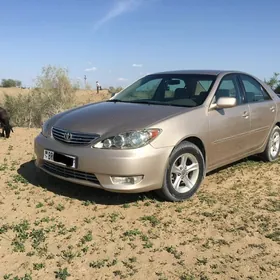 Toyota Camry 2004