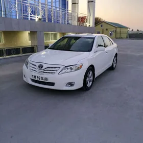 Toyota Camry 2010