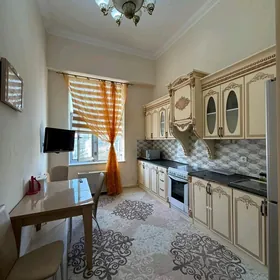 Podwoyskiy elitka 190m2 satlyk