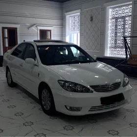 Toyota Camry 2005