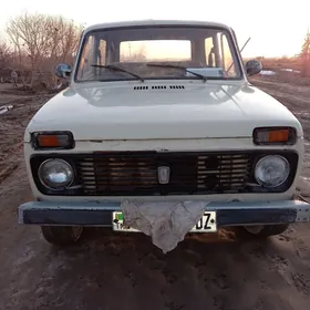 Lada Niva 1985