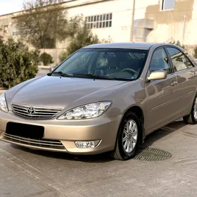 Toyota Camry 2005