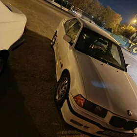 BMW 320 1994