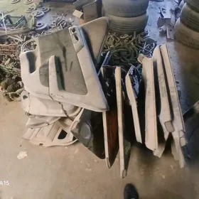 Toyota bmw opel angar