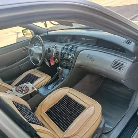 Toyota Avalon 2000