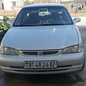 Toyota Corolla 2000