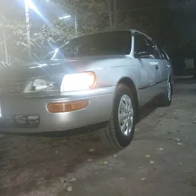 Toyota Corolla 1993