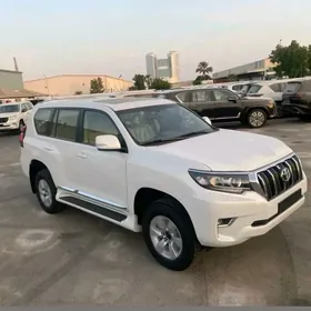 Toyota Land Cruiser Prado 2024