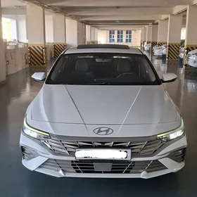 Hyundai Elantra 2024