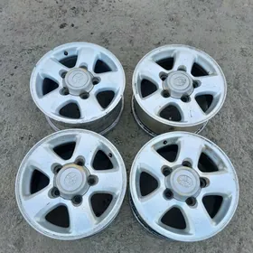 Toyota Land kruzer diska16 lik