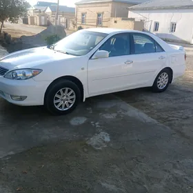 Toyota Camry 2004