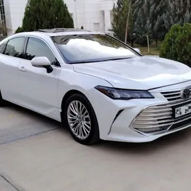 Toyota Avalon 2019