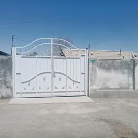 Eyesinden satlyk jay